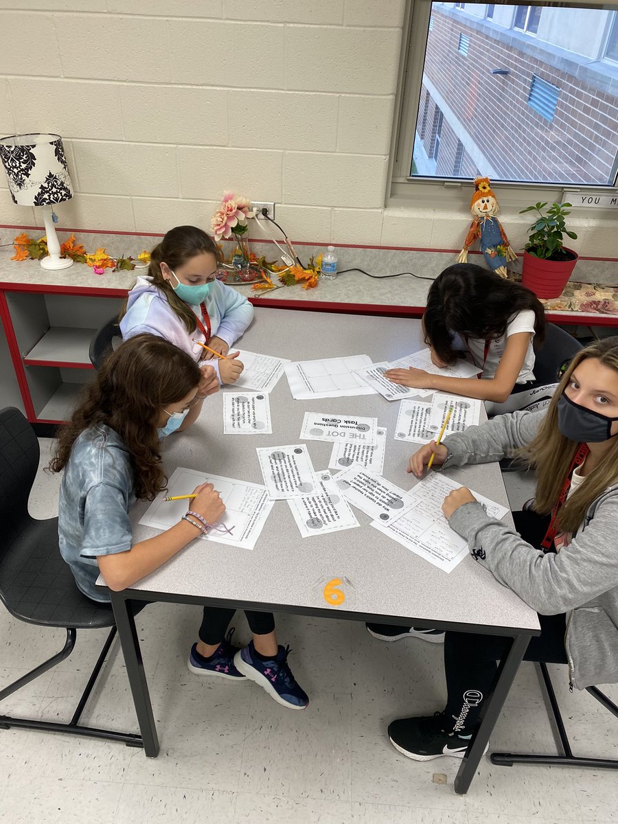 Mrs. Kate Ryan tweet media