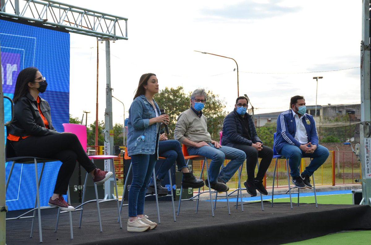 hugo_sager's tweet photo. 👨‍🦰👩🧑| Potenciar Inclusión Joven 

Si tenés entre 18 y 29 años, te sumamos esta propuesta para que con tu proyecto puedas ser parte del programa a través del cual el Estado otorga una beca mensual, que se recibe de forma directa e individual.

#InclusiónJoven 
#DefenderChaco https://t.co/NN0zaSEkzU