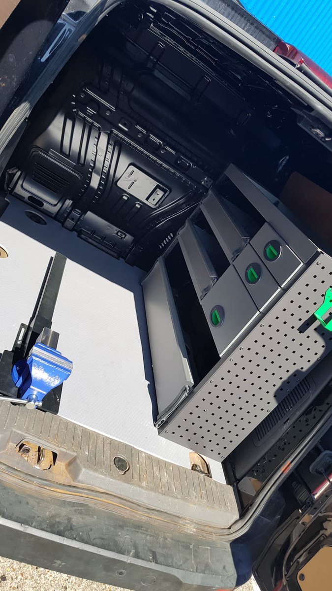 unitedvanliners's tweet image. More #Systemedstrom racking completed in 2 Vans, both completed to the customers required specifications. 
#SystemEdstrom #vanracking #vans #partnership