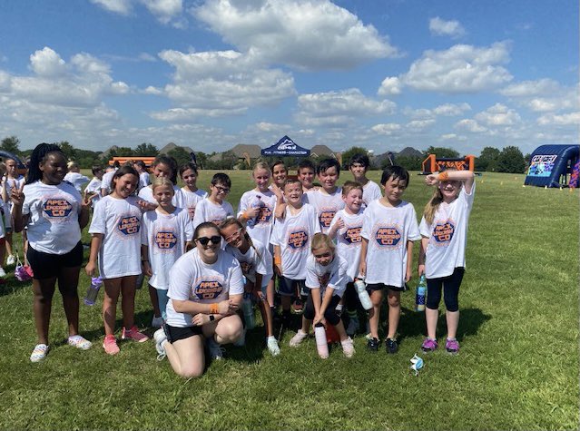 Post-fun run! We are SWEATY 🥵 #walelm #mymisd