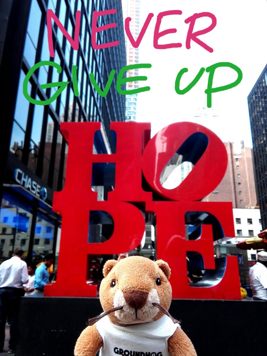 team_judas's tweet photo. From archive, Sept 17th 2017, the day of final performance of @Groundhogdaybwy.
I'm 97% giving up to see @timminchin's #BackEncore next month but still have HOPE to see GHD again someday somewhere. Never give up.
#NoTownGreater https://t.co/bzD6s2h2tB