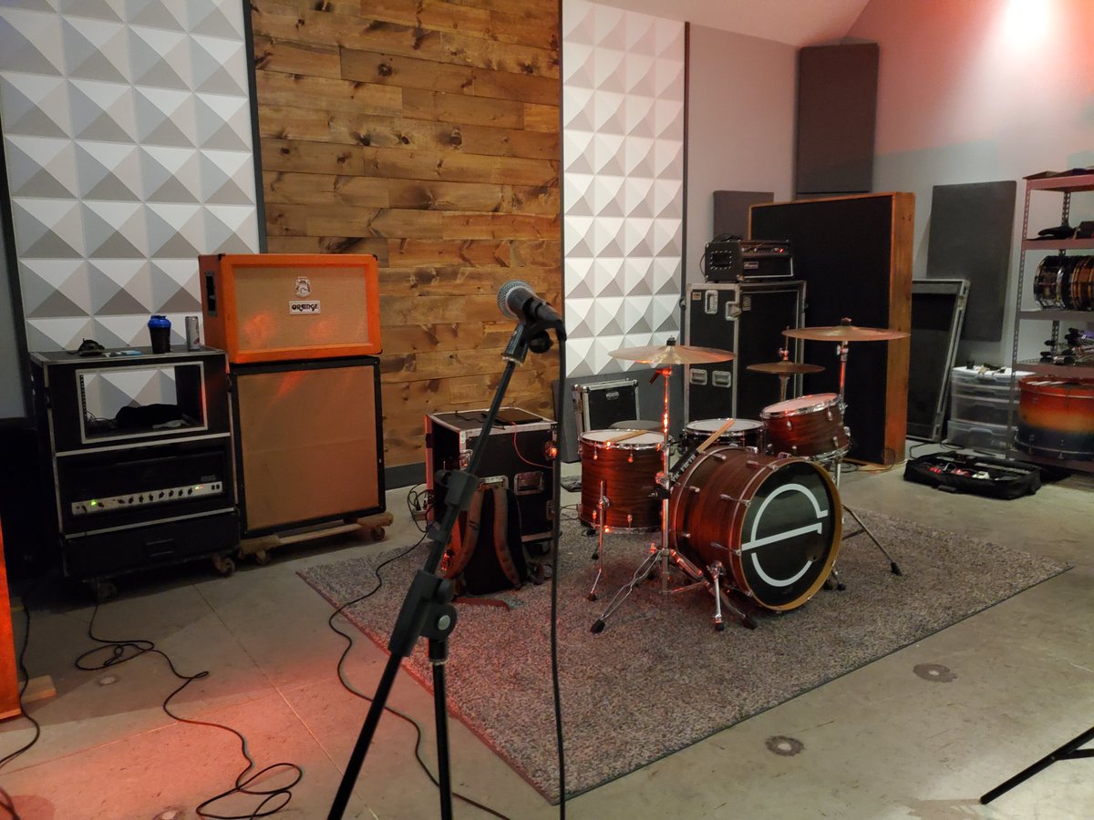 Glasslands is rehearsing again and I cant be more stoked to be doing the thing again