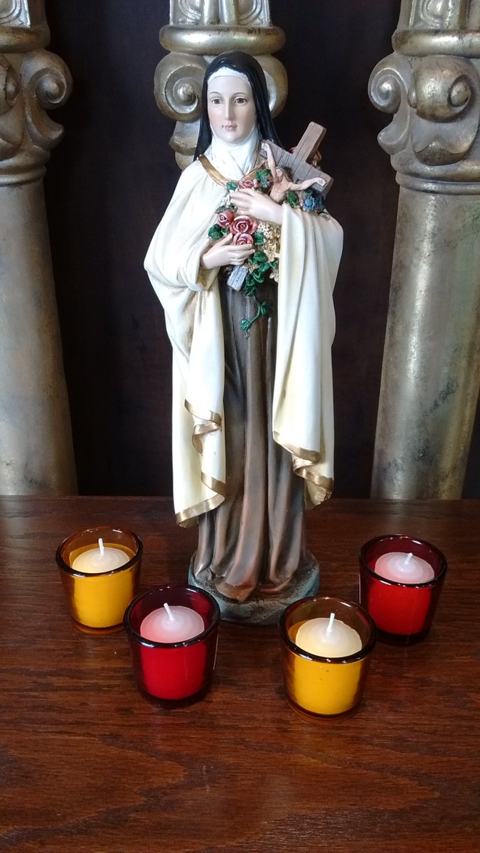 DiCarloRSC's tweet photo. Next week many begin the #NineDayNovena #inhonour of the #beloved #SaintTheresedeLisieux, The #LittleFlower as she is known to her many #devotees as they #preparetocelebrate her #FeastDay Oct 1. For #devotional #articles and #resources #ShopDiCarlo! https://t.co/ev5cQF5Rl1