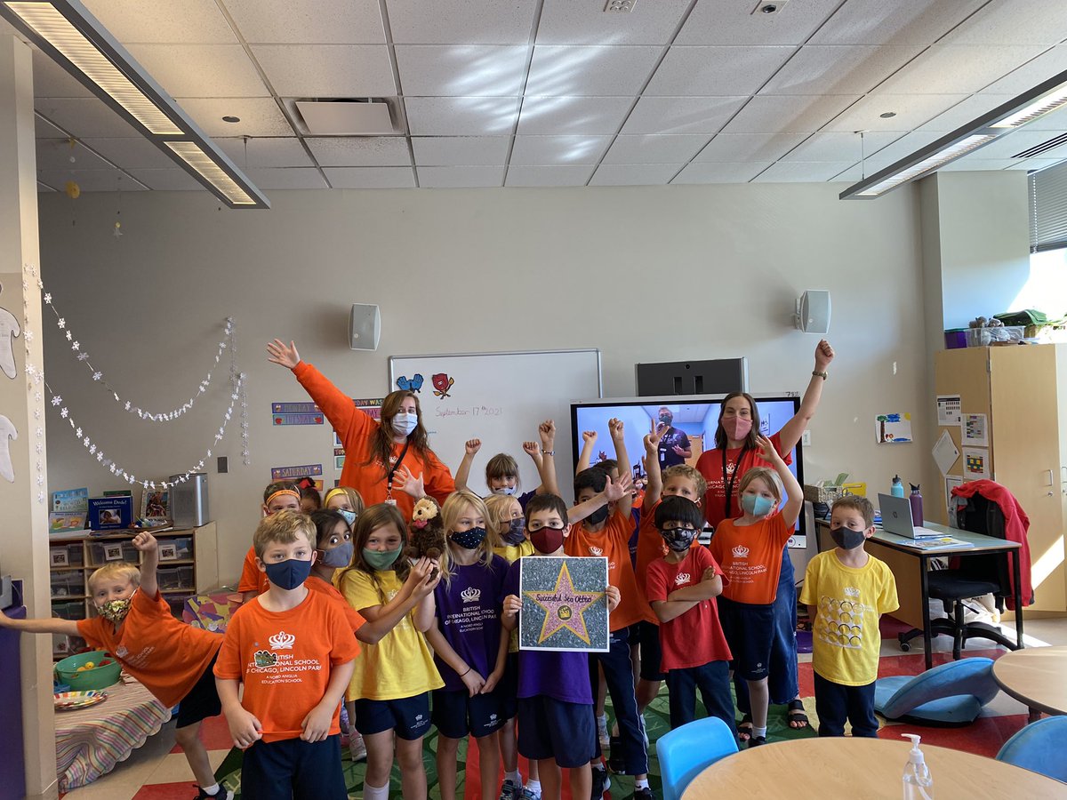 BISCLincolnPark's tweet photo. Congrats to Walk of Fame winners @BISCLPYear2 #SuccessfulSeaOtters!👏🏆 #redcarpetassembly
#NordAngliaEducation @NAEducation #bisclp https://t.co/iGvtjPz7LO