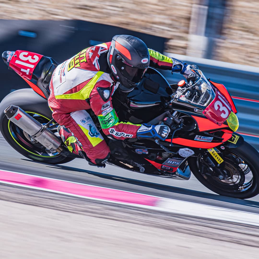 Qualifying for the 84th edition of the Bol d'Or is complete! ☑️ 

All riders have a good pace especially in race conditions and we're looking forward to competing in this historic race in what's forecast to be almost perfect conditions ☀️

See you at 3PM CET for the start 🇫🇷