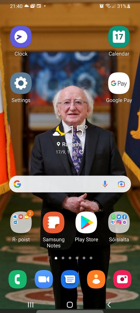 gerrobo's tweet image. My phone&apos;s wallpaper - Uachtarán na hÉireann, my President #IsgráliomMichealD #MichaelDHiggins @PresidentIRL