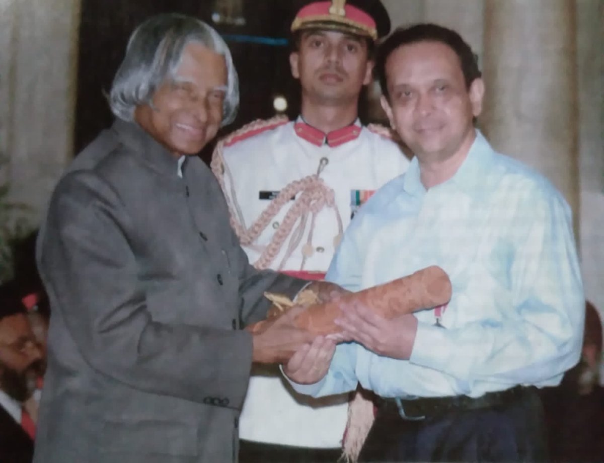 nawabmalikncp's tweet photo. Saddened to learn about demise of Padma Shri. #ThanuPadmanabhan Ji, a noted Indian theoretical physicist and cosmologist. His contributions to the field of research will indeed continue to inspire and lead many. Condolences to the family and close ones in the hour of grief. https://t.co/pCYQ1eh7S8