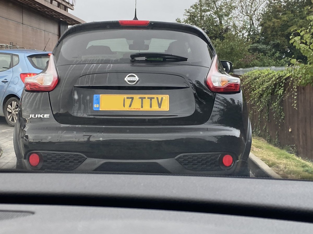 mattysspaceva's tweet photo. So what’s the protocol here? Do I need to follow on @twitch or sub? #twitch #streamer #streamerirl #SupportSmallStreams #smallstreamer https://t.co/NU5RBCtrwb