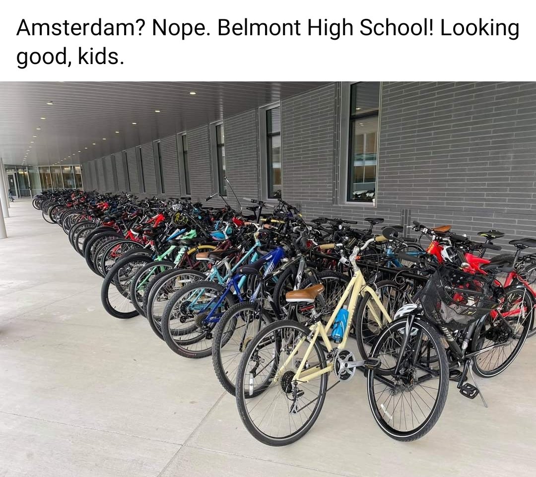 BostonUrbEx's tweet image. Whoa. Belmont, MA.