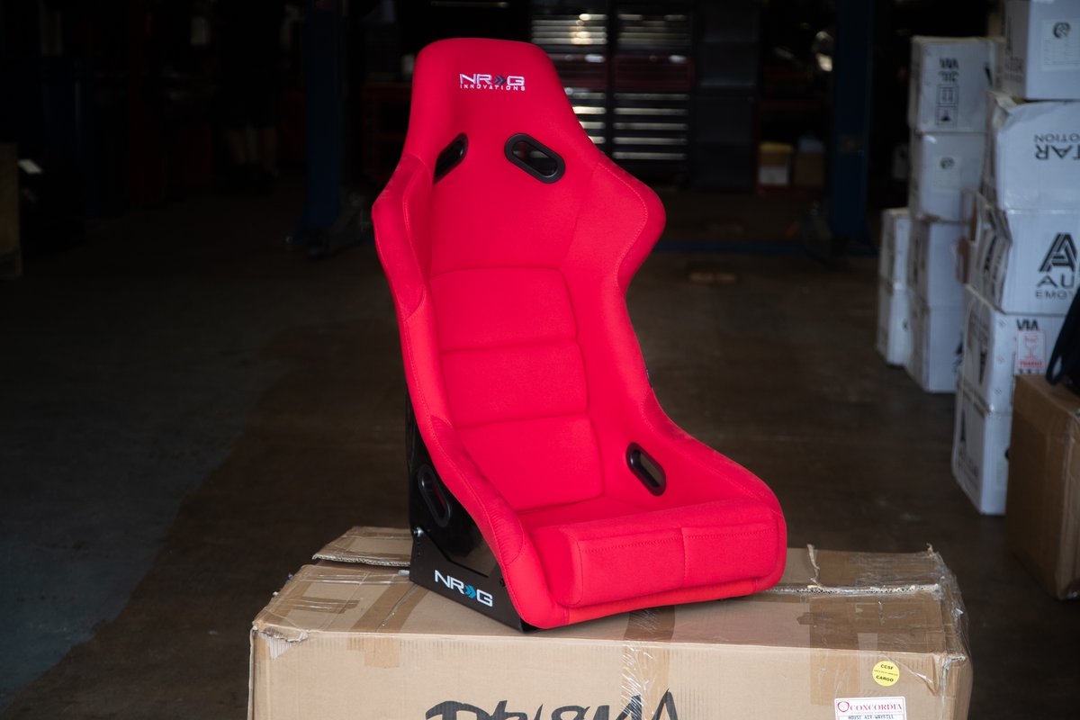 getNRGuk's tweet photo. A pair of these Red FRP Bucket seats have just arrived in stock ready to ship. 

https://t.co/ub5Nv5A4jF
#getnrguk #nrguk #nrginnovationsuk https://t.co/L8eNnVv5jF