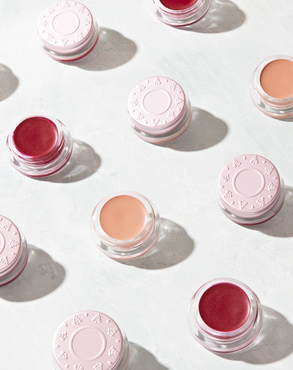 Free gift! ✨ Enjoy a complimentary multi-use color by Habit Cosmetics ($28 value) when you spend $60. Enter code: EXHIBITA or PRETTYBABY → bit.ly/39i0xY4 #veganmakeup #cleanbeauty #cleanmakeup