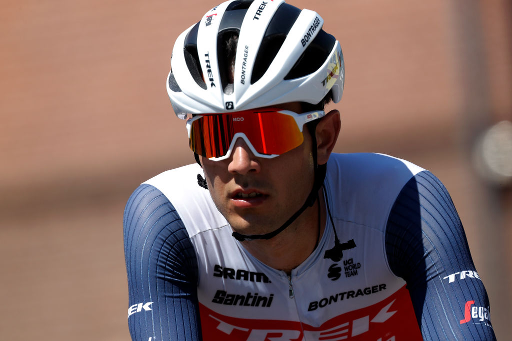 🇧🇪 Kampioenschap van Vlaanderen (#KoolskampKoers)

🎙"Emils (Liepins) did a super lead-out and brought me to 2nd position 250m to the finish line. I had to start my sprint maybe just a bit early and in the end, not the victory I want, but still a nice 4th place. (continued) ⬇️