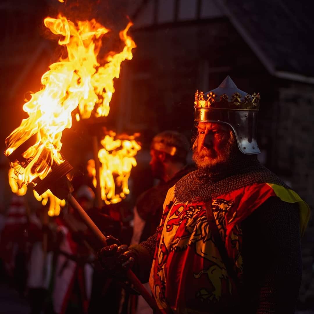 Thank you to all of you that joined with us to celebrate Diwrnod Glyndwr yesterday. A fantastic turn out. #glyndwr #ardudwyknights #Harlech #harlechcastle thanks to @coedcelynphotography