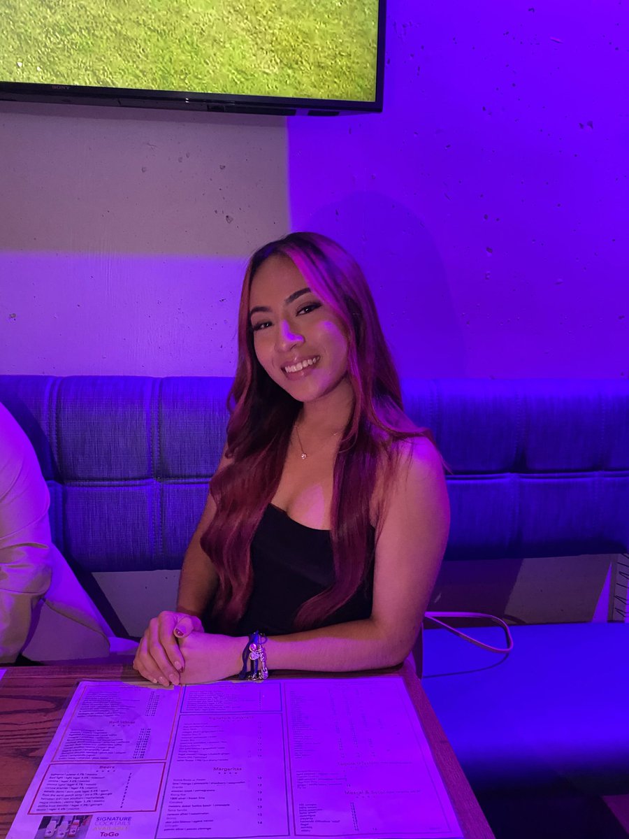 andreazg08's tweet image. Living life is currently my vibe 💋