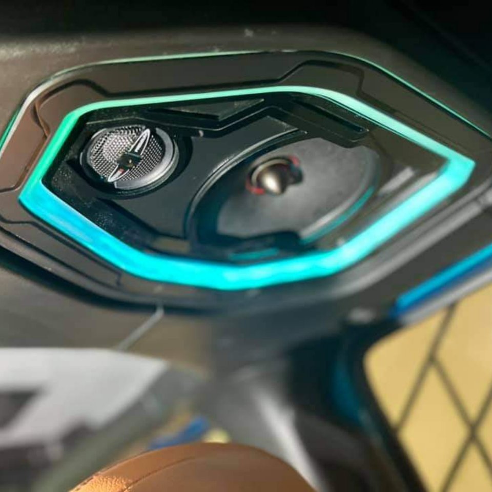 the12voltmag's tweet photo. ✨🔥🔊🎶 The guys at MTI Acoustics never cease to amaze in the quality of what they put out.
#12voltmag #caraudio #subwoofer #audio #audiomobil #bass #caraudiofab #chipeo #carstereo #caraudiofabrication #caraudiosystem #spl #car #soundquality #basshead https://t.co/77G2QFQInx