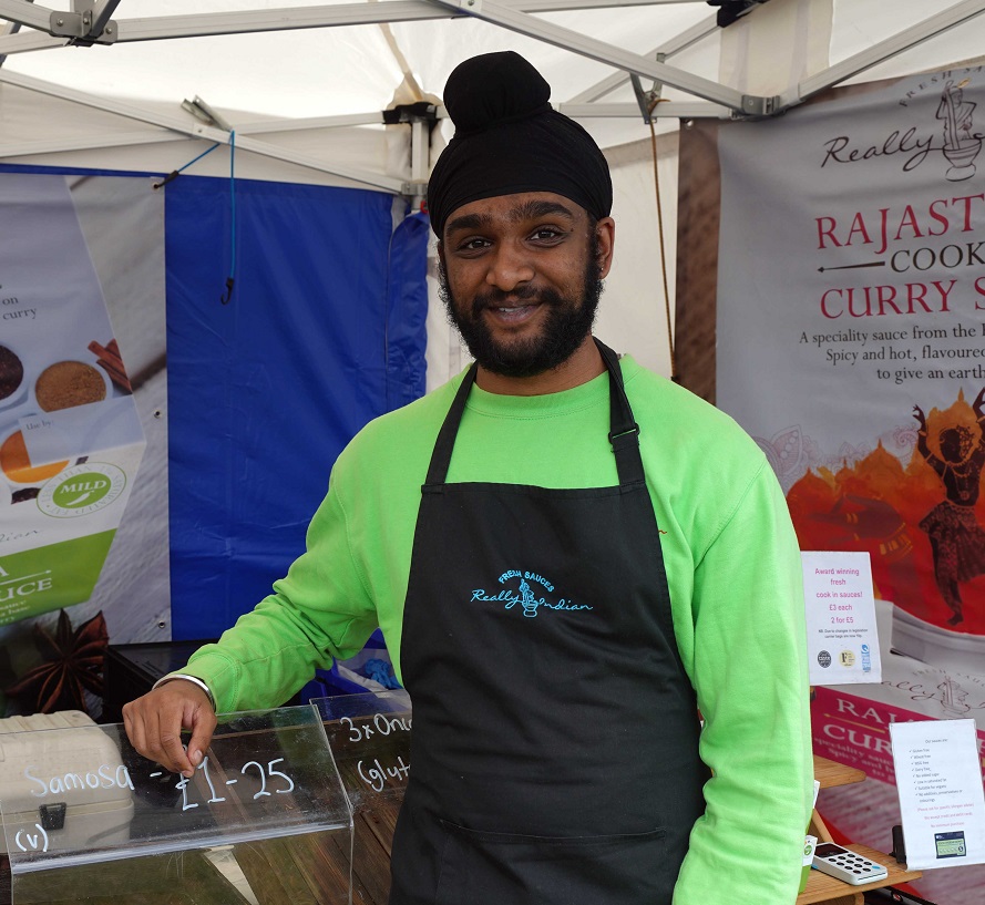 BishFoodFest's tweet photo. After welcoming more than 29,000 visitors in 2019, the return of #BishFoodFest is expected to help boost local businesses and support the region's economic recovery from the impact of the pandemic. 📈 Over 100 stalls will be stocked and ready! 😍 https://t.co/Dj6P3QTbZZ