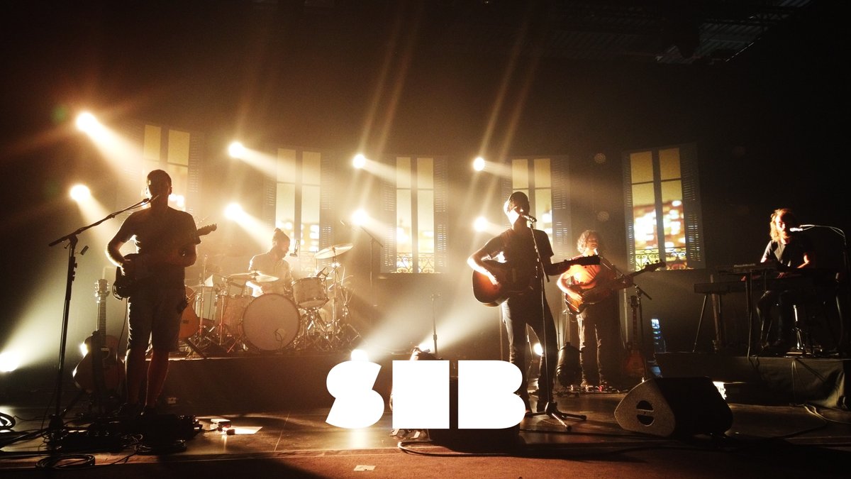 Gauvain SERS repart sur les routes de France !!
Cet été avec toute la team, on a remis le spectacle à jour. Ce soir c'est la première date de la tournée d'automne et ça se passe au Le 106 à Rouen.
Bon show les amis !
#Live #Show #Concert #GauvainSERS #ArKAos #TeamNovelty <a href="/ArKaos/">ArKaos Team</a>