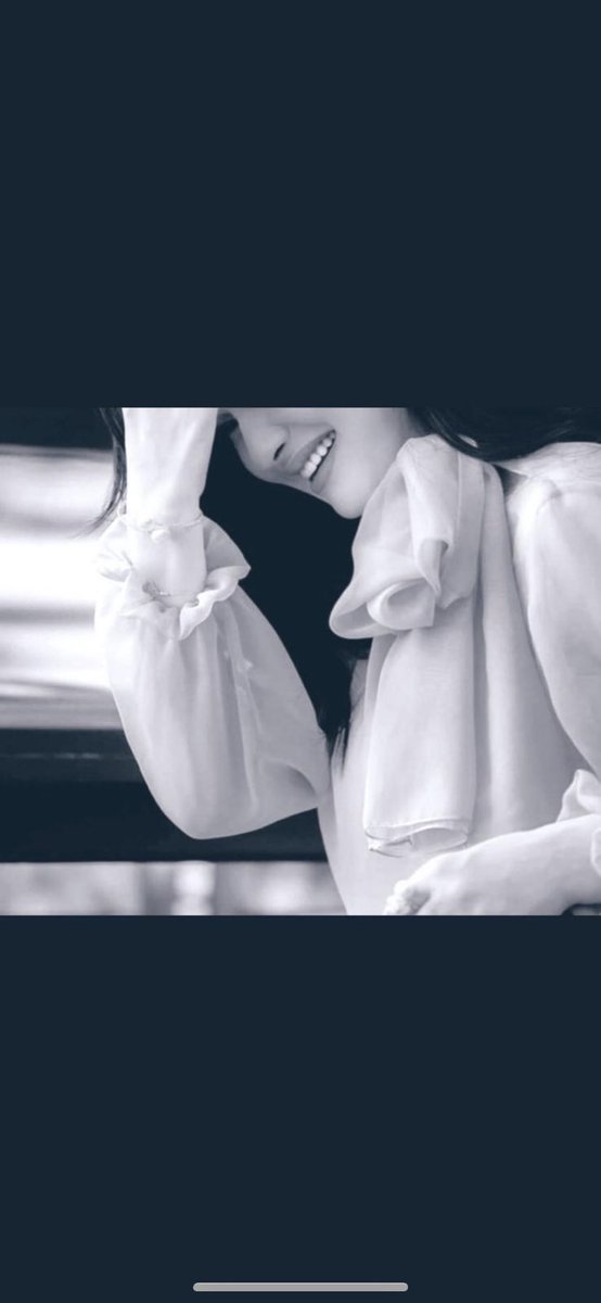 " إليا ضحك تضحك معاه المجرة
وإليا حكى حكيه قصيد وأغاني "💙💎