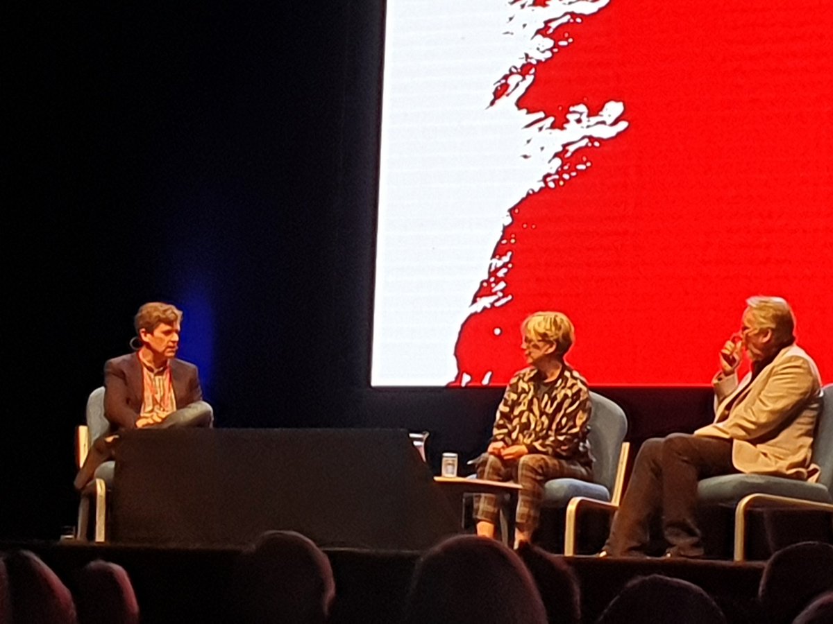 grabthisbook's tweet photo. At #BloodyScotland the prize winners @robbiegmorrison and @TheCraigRussell are chatting with @JaniceForsyth 
#Hyde #EdgeOfTheGrave https://t.co/1FvZ9VuQBg