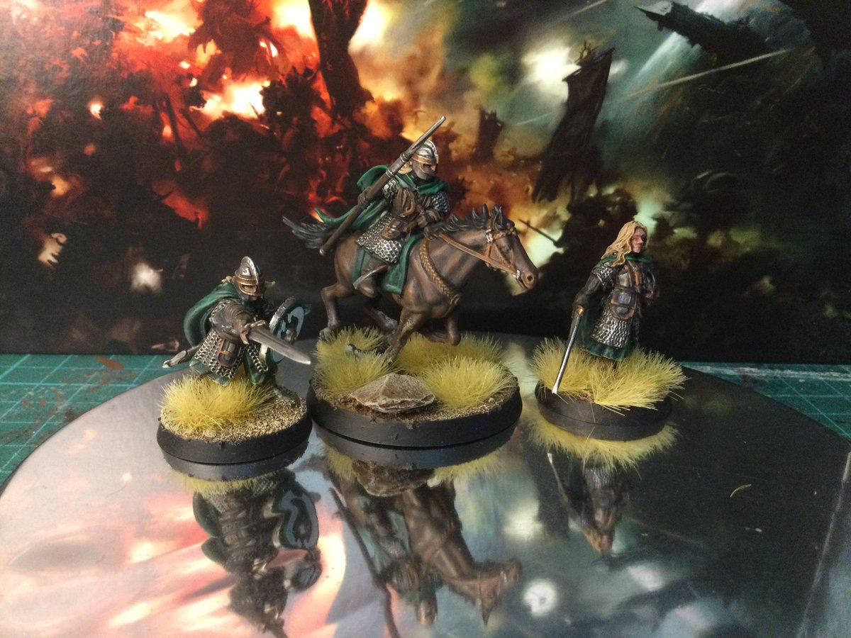 tiffanyszoneuk's tweet photo. My proxy DnD character is finished. #dnd #dndgaming #dndcharacter #dungeonsanddragons #dungeonsanddragonsminiatures #rpg #eowyn #lotreowyn #lotr #miniaturepainting #paintingminiatures #tabletopgaming https://t.co/XPWjl4jfkx