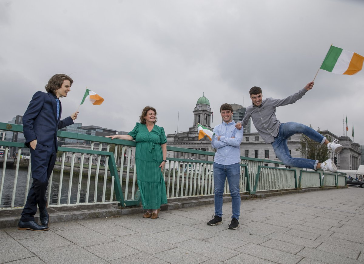 RTÉ (@rte) on Twitter photo 🇮🇪 🔬 Best of luck to <a href="/BTYSTE/">BT Young Scientist</a> winner, Gregory Tarr (left), and BTYSTE 2020 winners, Cormac Harris and Alan O’Sullivan (right) representing Ireland at the European Union Contest for Young Scientists #EUCYS2021 this weekend. Pictured beside Head of the #BTYSTE Expo, <a href="/Maricahalane/">Mari Cahalane</a>. 🇮🇪 🔬 Best of luck to <a href="/BTYSTE/">BT Young Scientist</a> winner, Gregory Tarr (left), and BTYSTE 2020 winners, Cormac Harris and Alan O’Sullivan (right) representing Ireland at the European Union Contest for Young Scientists #EUCYS2021 this weekend. Pictured beside Head of the #BTYSTE Expo, <a href="/Maricahalane/">Mari Cahalane</a>.
