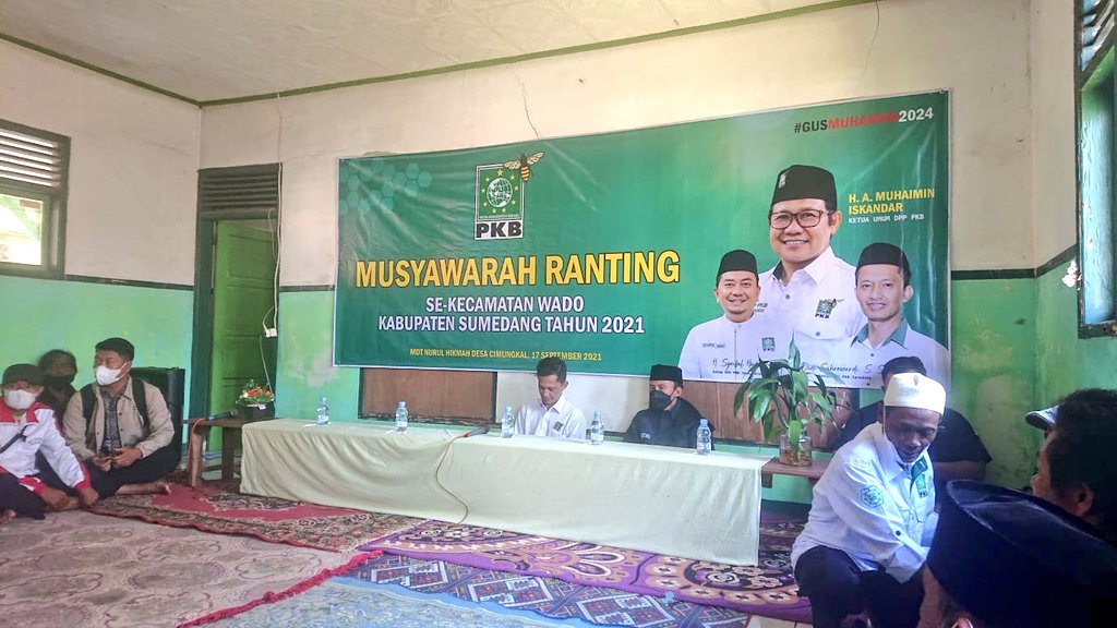 Musyawarah Ranting se-Kecamatan Wado

#SumedangMakalangan #PKBSumedang

<a href="/aditbl2/">DPAC_PKB_Sumedang_Wado</a> <a href="/didisuhrowardi/">didi suhrowardi</a> <a href="/udad78/">GeertBryden Iwasaki</a> <a href="/dpwpkbjabar/">DPW PKB JABAR</a> <a href="/SyaifulHooda/">Syaiful Huda</a> <a href="/DPP_PKB/">DPP PKB</a> <a href="/cakimiNOW/">A Muhaimin Iskandar</a> <a href="/EmHasanuddin/">M Hasanuddin Wahid</a>
