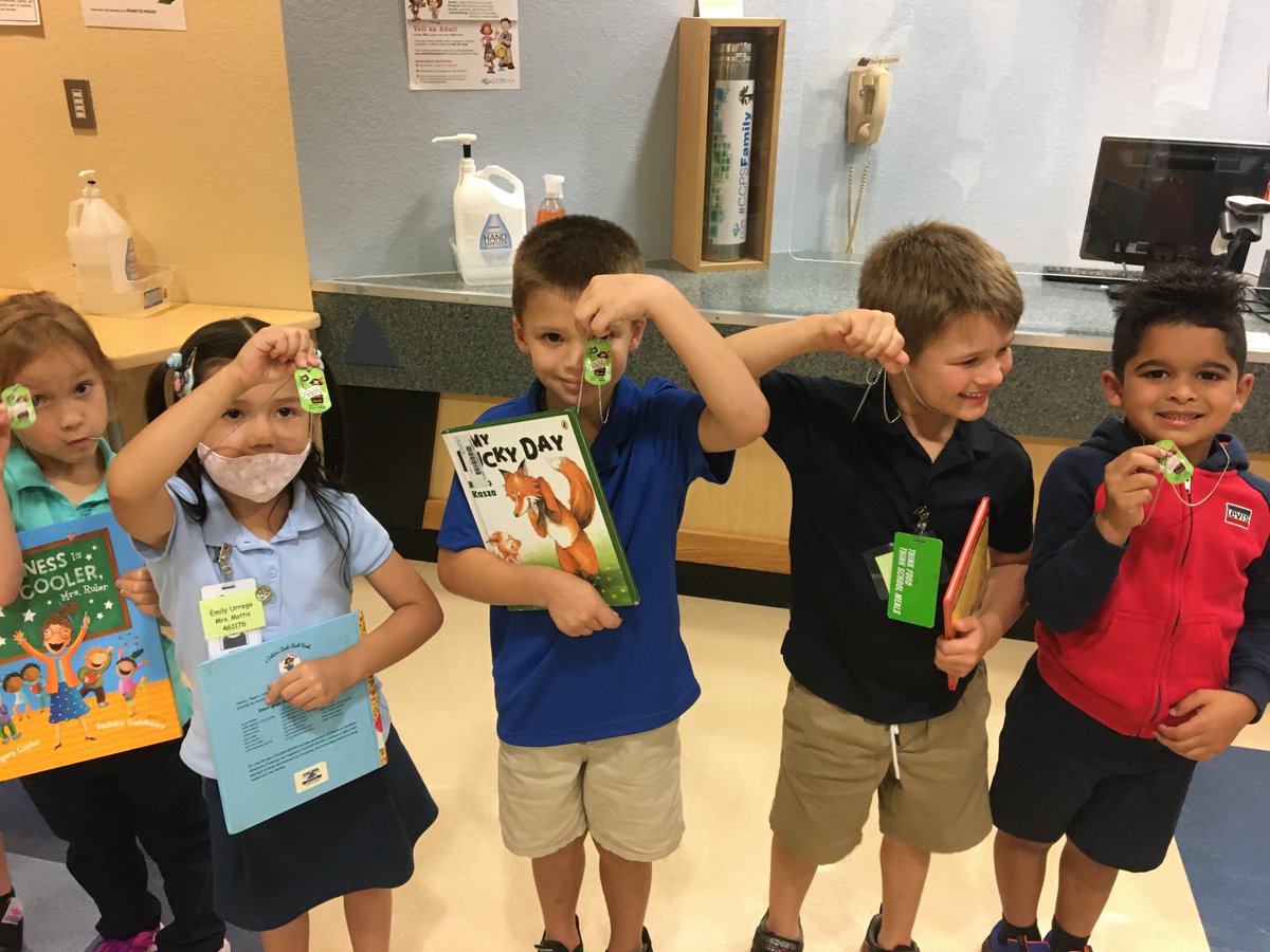 Danielle Moss tweet media