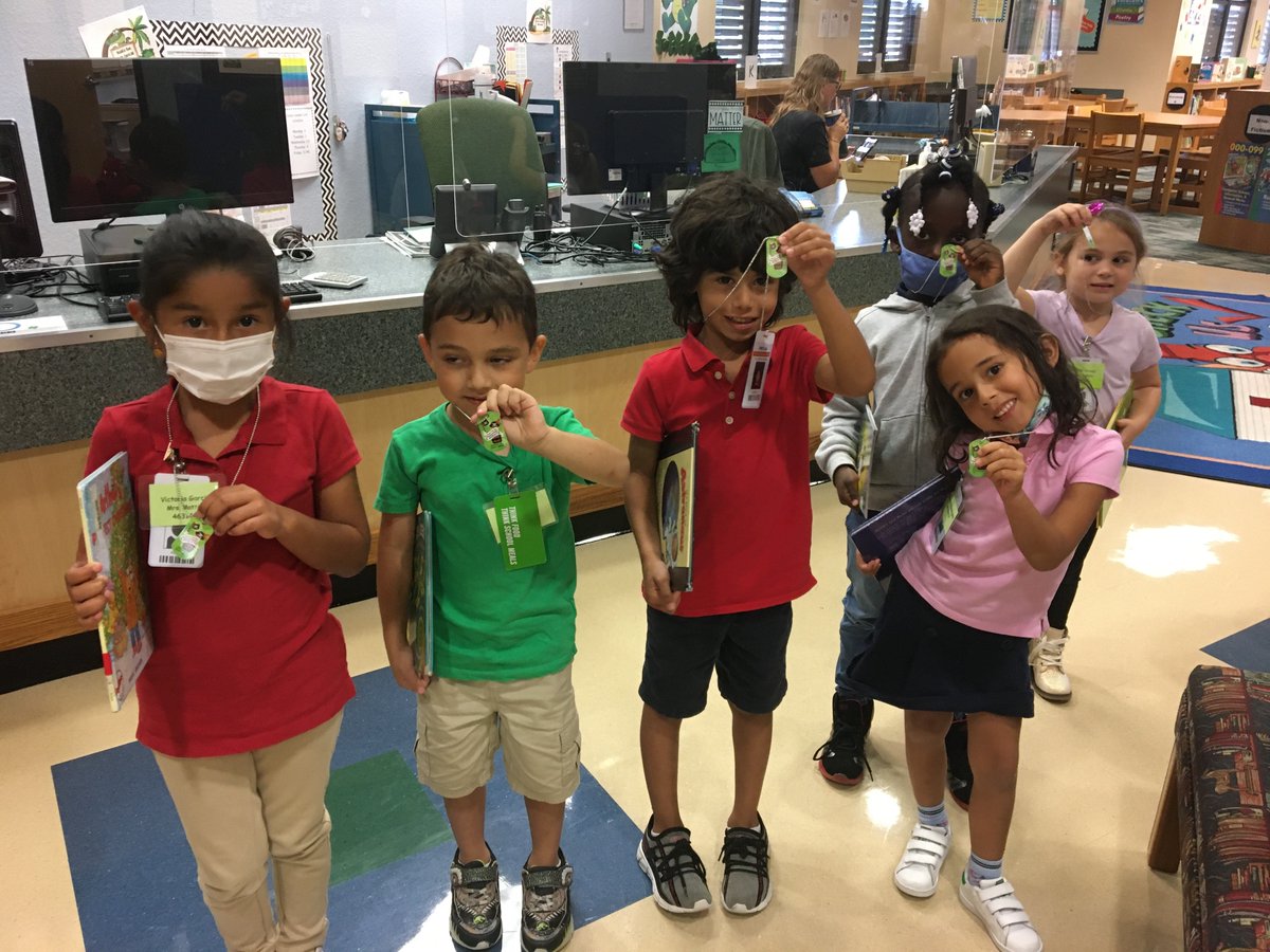 Danielle Moss tweet media