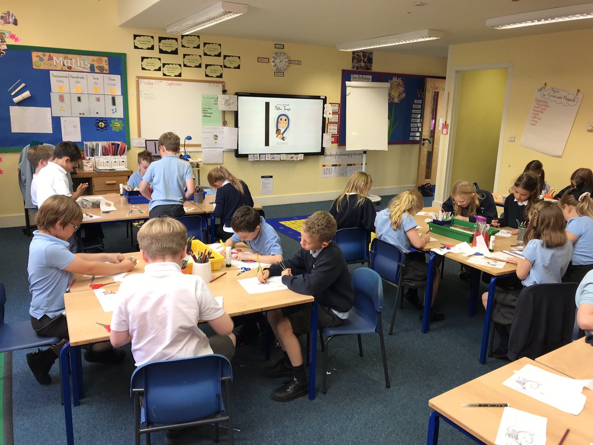 GuilsboroughPri's tweet image. Project Friday has started again 👏🏼👏🏼👏🏼🙌🏻 We are very excited to be learning about ‘Little People, Big Dreams’….. Ask you child about the inspirational people they have been learning about this afternoon! #achievingmoretogether #inspirational #projectfriday