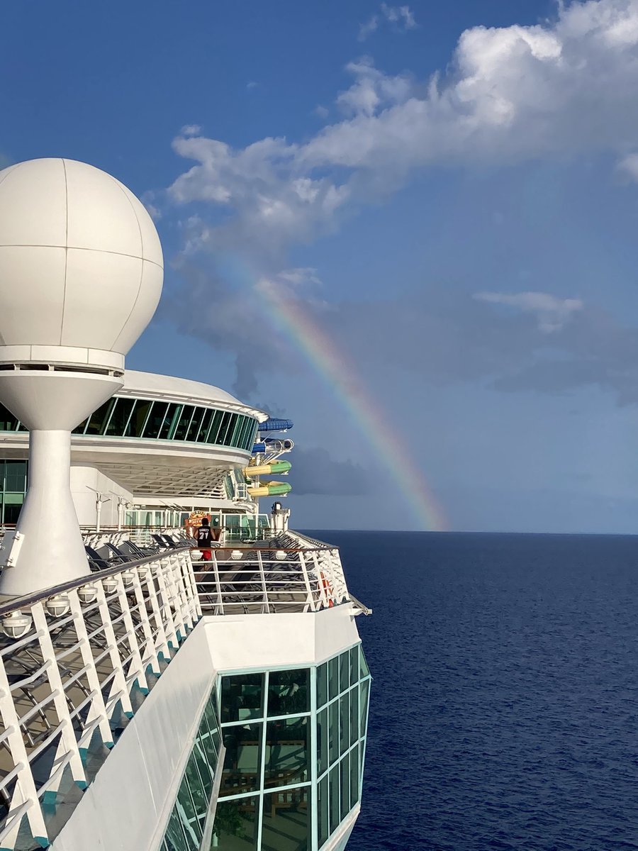 My new favorite vacation! Thank you <a href="/RoyalCaribbean/">Royal Caribbean</a> for an amazing experience aboard #marineroftheseas 
Top notch customer service, hooked and booked! Next up #wonderoftheseas