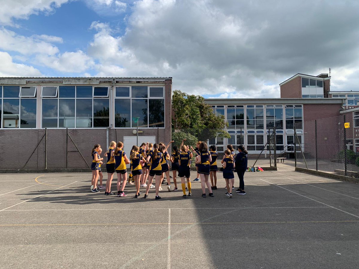 CastlePE tweet media