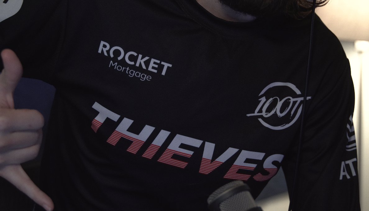 essem91's tweet image. My fault guys. I've got the jersey on now for map 2. #100thieves #100T let's go!