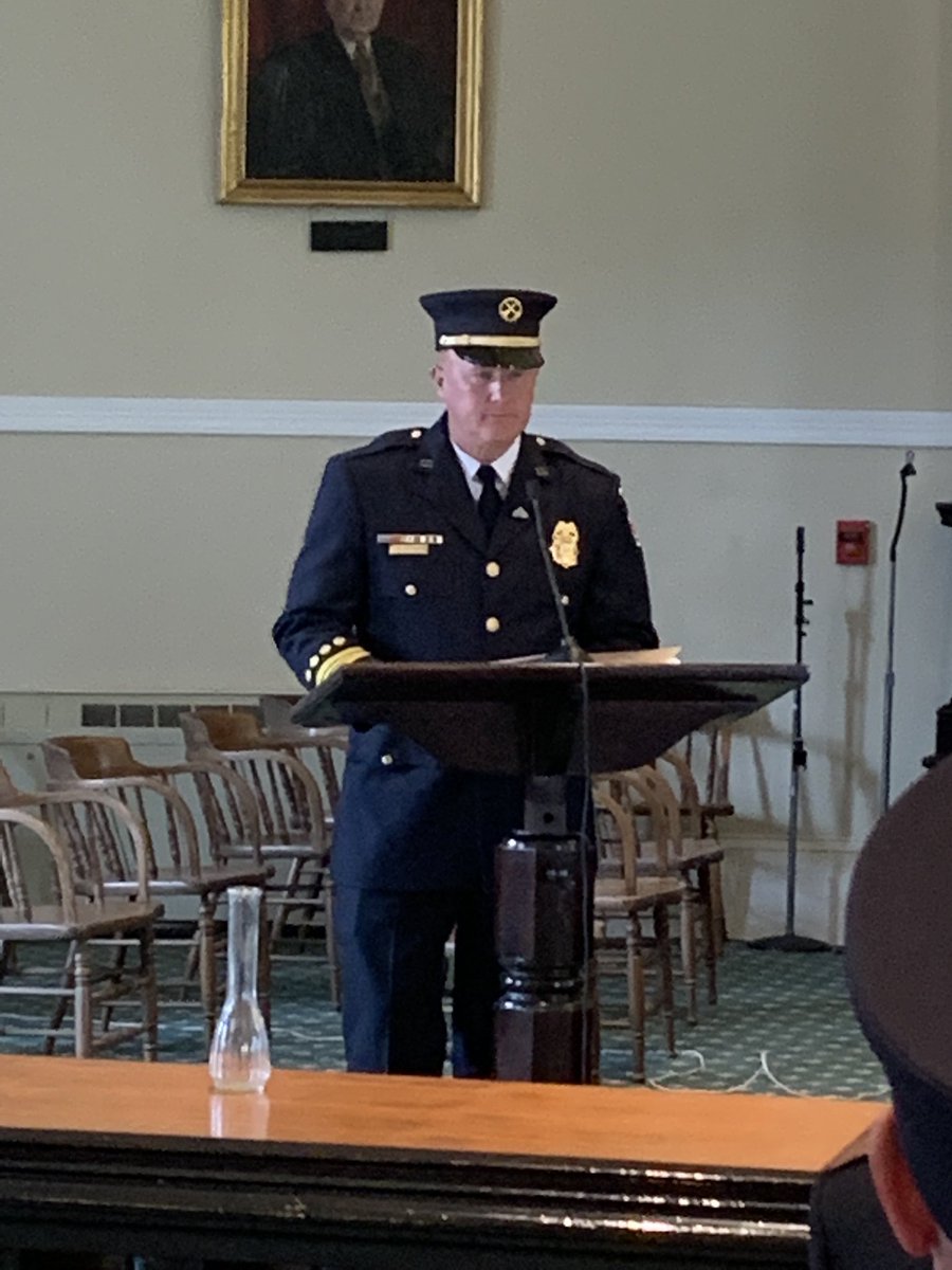LCFR_DCTRAINING's tweet photo. Proud to represent @LoudounFire at today’s National Honor Guard Academy-Class 2021-2 graduation in Carlisle, PA. Our own BC Brent Harne graduated and was selected to be the class speaker for the 21 graduates. @Chief600KJ @AC600Loudoun #HonorGuard #NHGA @LCFR_HG https://t.co/Fggnb2zjGp