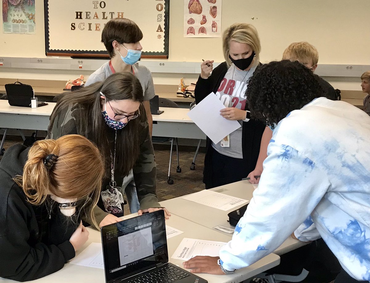 UllaCarr's tweet photo. Closing our EPP Coaching Visits for September @ORHS_Wildcats watching Ms Pointer lead small groups through healthcare pricing &amp; Mr Buckner’s students collaborating w/Automotive on product development. @dr_hollycross https://t.co/uQgyYFE3ms