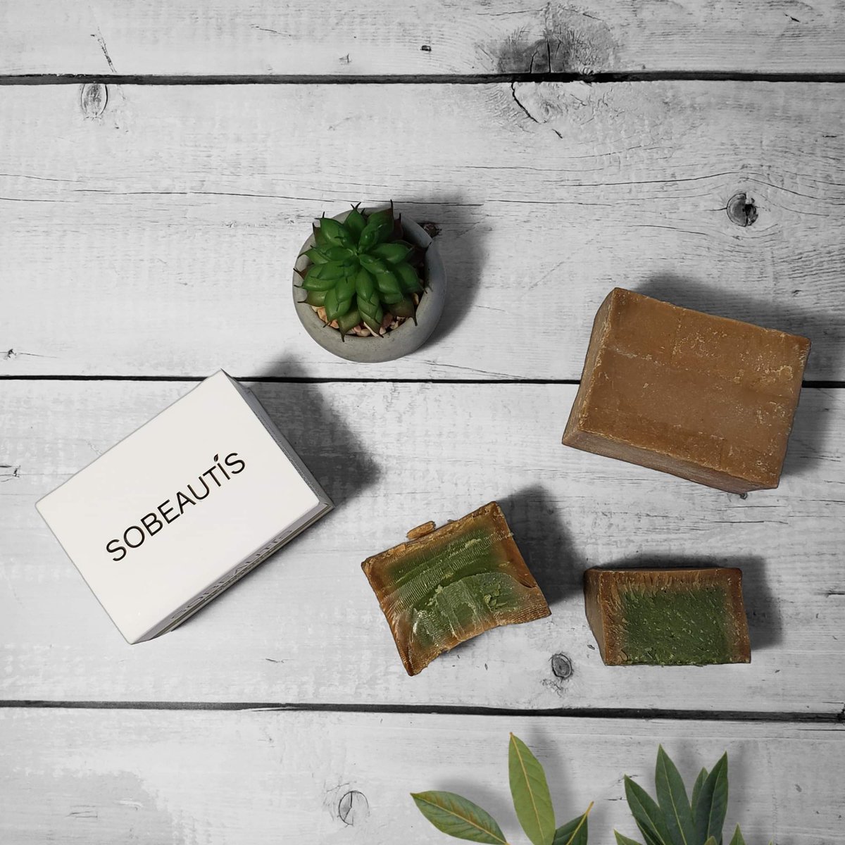 sobeautis's tweet photo. What is Aleppo soap?

Aleppo Soap is one of the oldest soaps in the world. It has been around for over 1000 years! It is a handmade soap composed of olive oil and pure laurel oil. 

It can be used everyday for all parts of the body. https://t.co/NKeqhziZ6f