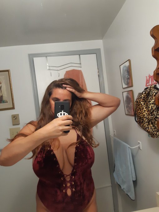 Happy Freaky Friday https://t.co/HG61SjAUTx $5 rest of September💋 https://t.co/GEtmg9L4n0