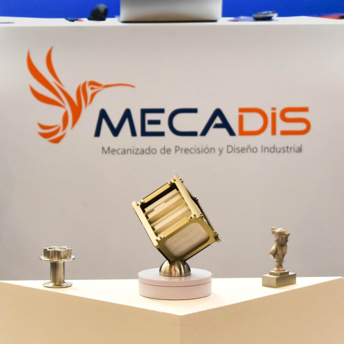 Fue un placer asistir al MindTech durante estos días. Esta oportunidad nos permitió ver las novedades del sector y dar a conocer la labor que hacemos en UVigo SpaceLab. Agradecemos a Star Eléctronica y Mecadis por facilitarnos un hueco en esta feria de ámbito internacional.