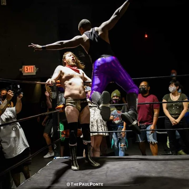 Profreshional2F's tweet image. ✌🏿🌱😎
SHOW UP !!
SHOW OUT !!
REPEAT !!
NOW THAT&apos;S
JUST TOO FRESH !!

W/ @KoTalphazo
📸: @ThePaulPonte
#JUSTTOOFRRSH😎✌🏿🌱
#DDREFRESH #TOOFRESH
#CANYOUFEELTHEFRESH
#SHOWUPSHOWOUT #REPEAT
#FRIDAYVIBES #FRIDAYFEELING
#UGWA #WWE #AEW #NXT #NJPW
#TAGTEAMCHAMPIONS
