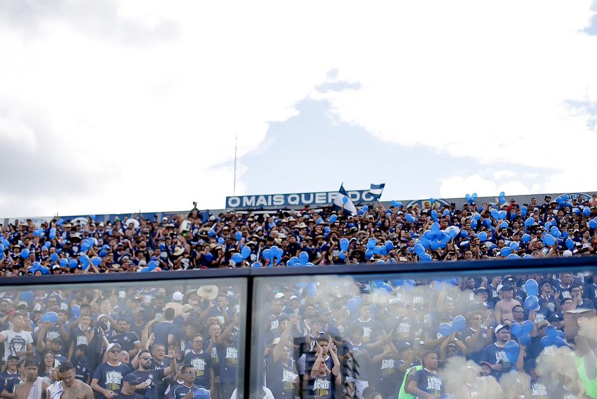 TÁ LIBERADO! 😍🦁

Após reunião do Conselho Técnico, na CBF, foi liberado o retorno do público para os times da Série B que tiverem liberação em seus municípios. No caso de Belém, 30% dos estádios estarão liberados para a torcida.