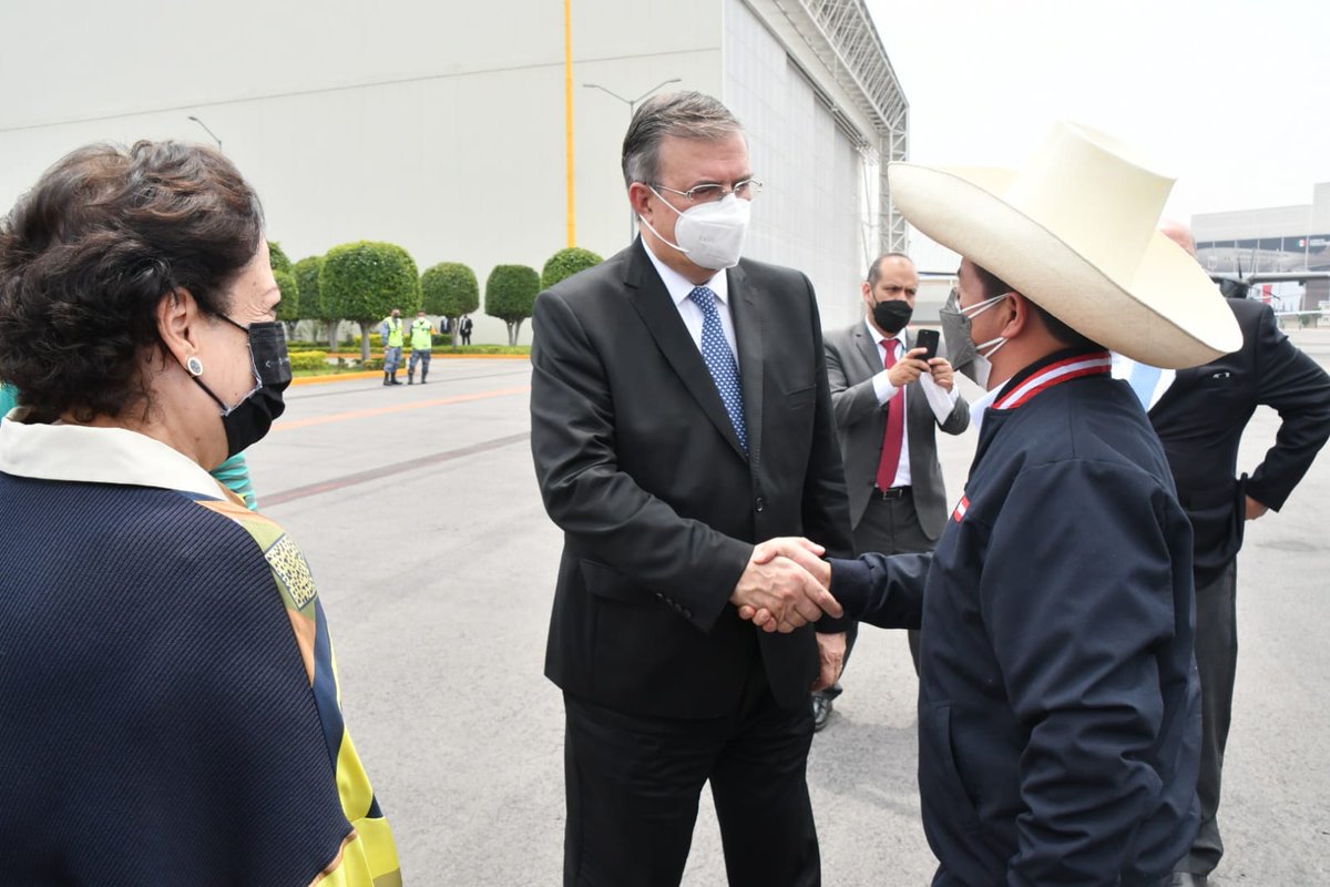 Bienvenido Presidente Pedro Castillo de la República del Perú, muy agradecidos de tu presencia en la VI Cumbre de la CELAC convocada por el Presidente Lopez Obrador.