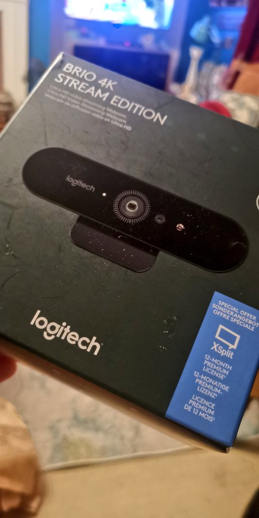joncampling's tweet image. Updates are installing 🤞

#LogitechBrio