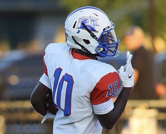 StateChampsIndy's tweet photo. STATE CHAMPS! SCOUT TEAM — @burneystweets’ September heat check from Indiana’s 2022 RB stable >> https://t.co/ChD8ePk4Il 

Cc @CadenGore @hale_sir @HauserMicah @WillHoover19 @AataeveonJ @plez_lawrence28 @TankL_ @Hnewman2313 @xai_tyler6 https://t.co/6huZ6qr4ig