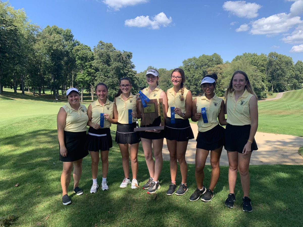 PennGirlsGolf's tweet photo. Penn Girls Golf is @IHSAA1 Sectionals Champions! @DelaneyWade3 is the overall medalist! Congrats to @MarianHSKnights and @SBJohnAdamsHigh on advancing to regionals too!
Delaney Wade- 72
Meghan Mounts- 87
Gillian Lippert- 89
Ella Peterson- 95
Jill Daniels- 93
Team Score 341 https://t.co/ASeq61FjcS