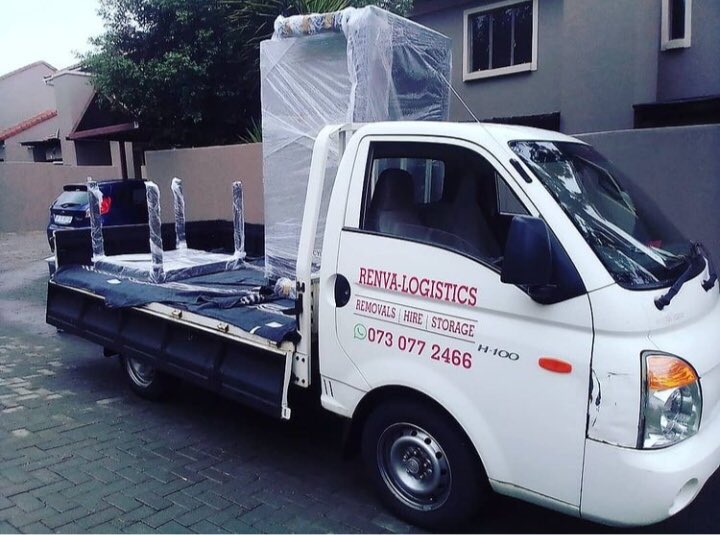 Ndi_Muvenda_'s tweet image. Are you relocating or moving in your new home 💯 if So here is a plug of a company that can help you move your furniture 🪑 

For more info 
Renvalogistics@Gmail.com
0730772466
