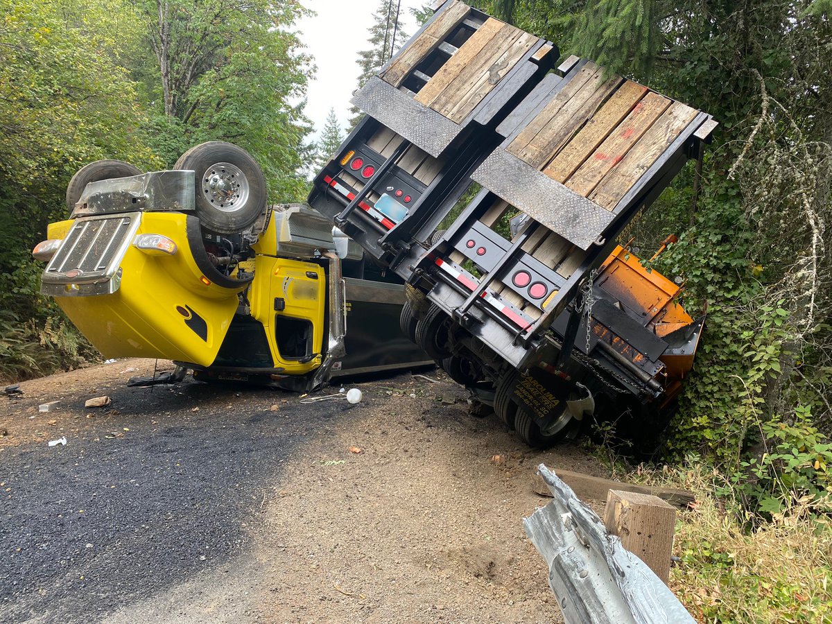 *Road Closure* As we tweeted earlier, SW Laurelwood Road is closed between Bald Peak and Parmele Roads. <a href="/WCSOOregon/">Washington County Sheriff’s Office (Oregon)</a> &amp; <a href="/washcoroads/">Washco Oregon Roads</a> are working with a tow company to remove the dump truck, trailer/equipment and asphalt from the roadway. Find updates from WCSO and LUT. #pdxtraffic