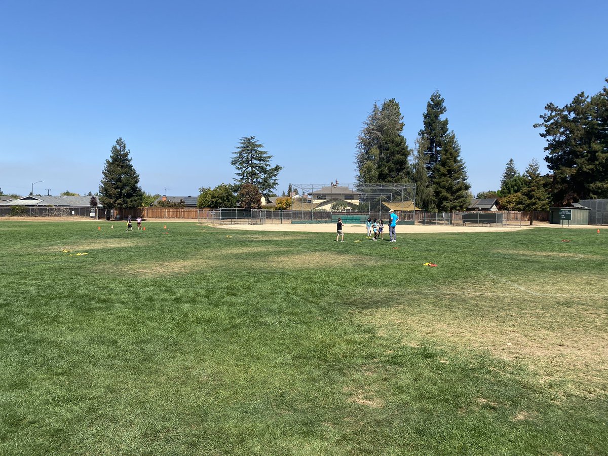 Best lunch ever, says one of our Oak first graders, Music, bubbles and, what fun! <a href="/lasdk8/">LASDK8</a> <a href="/kattell/">kimberly attell</a>
