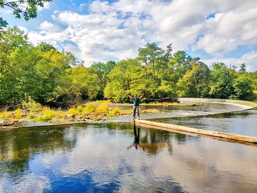 JayAhmed132's tweet photo. At horseshoe falls in Wales. 
A great place to relax and catch the sunshine.
@visitwales @LlangollenWharf
#JayManCan https://t.co/tQD8IgSCtj
