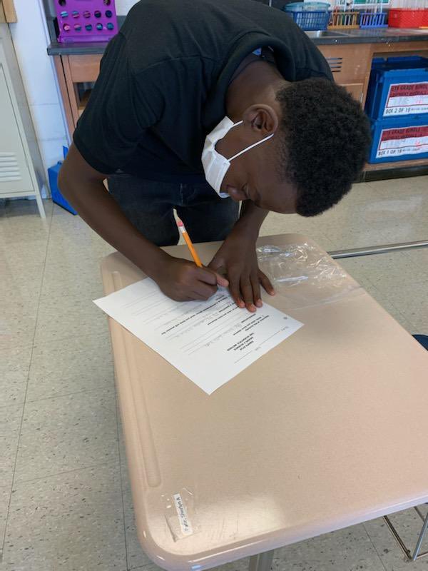 Forming and testing our hypothesis about why the toaster doesn’t work #science #KeepingEMAPSOnTheMap <a href="/BaltCitySchools/">Baltimore City Public Schools</a>