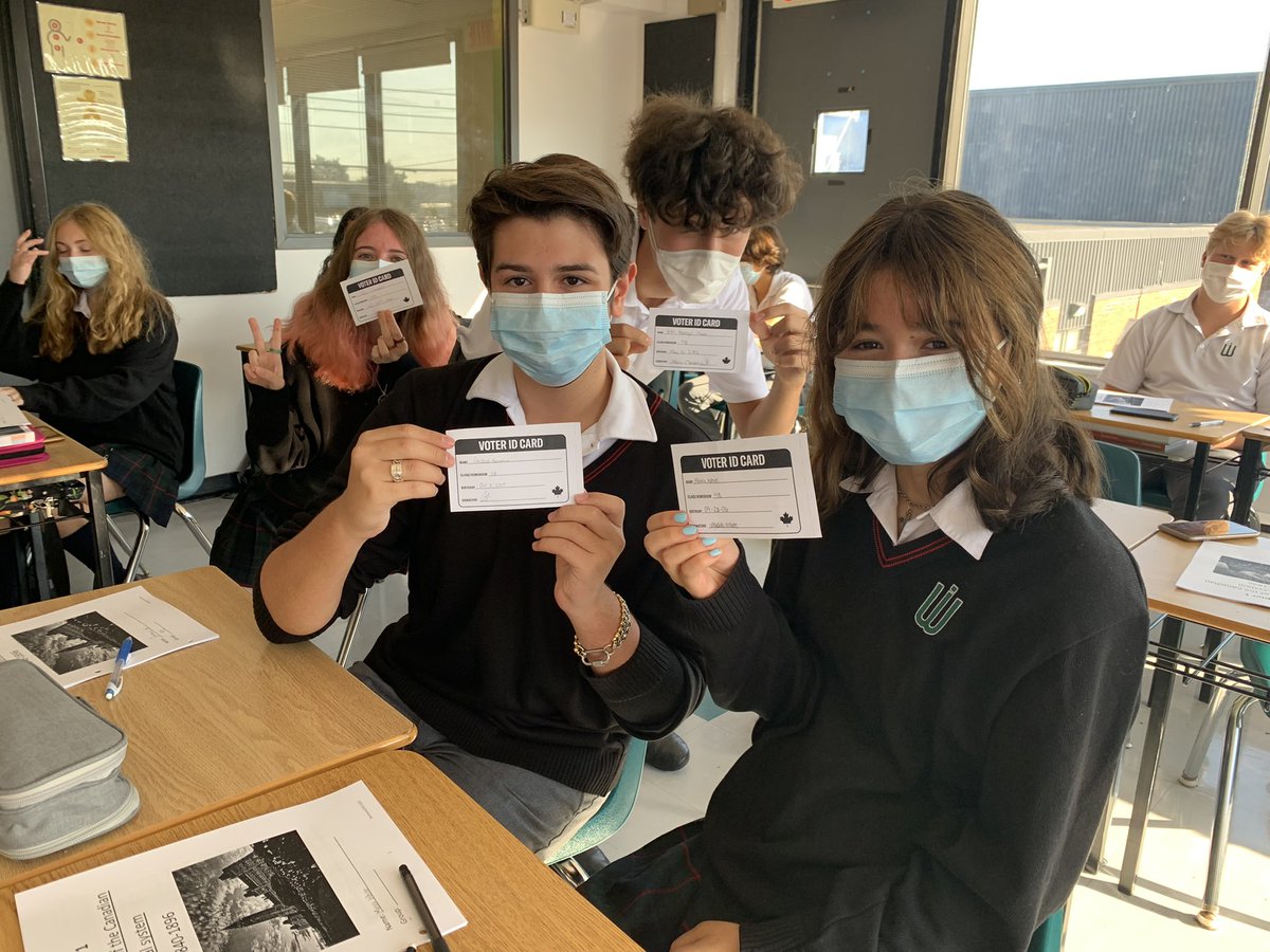 Secondary 4 students at @WICMtl participated in a mock Canadian election thanks to <a href="/studentvote/">Student Vote</a>! Students learned about the different political parties and are learning to become responsible citizens! #StudentVote #Elxn44