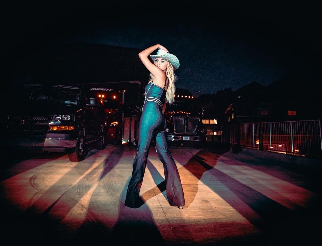 NASHVILLE NIGHT TWO LETS GO GIRLS. 🤠

📸 <a href="/fordfairchild/">Ford Fairchild</a>